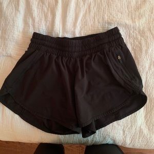 Black lululemon tracker shorts